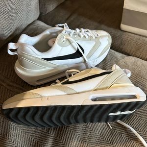 Nike Men's Air Max Dawn Shoes